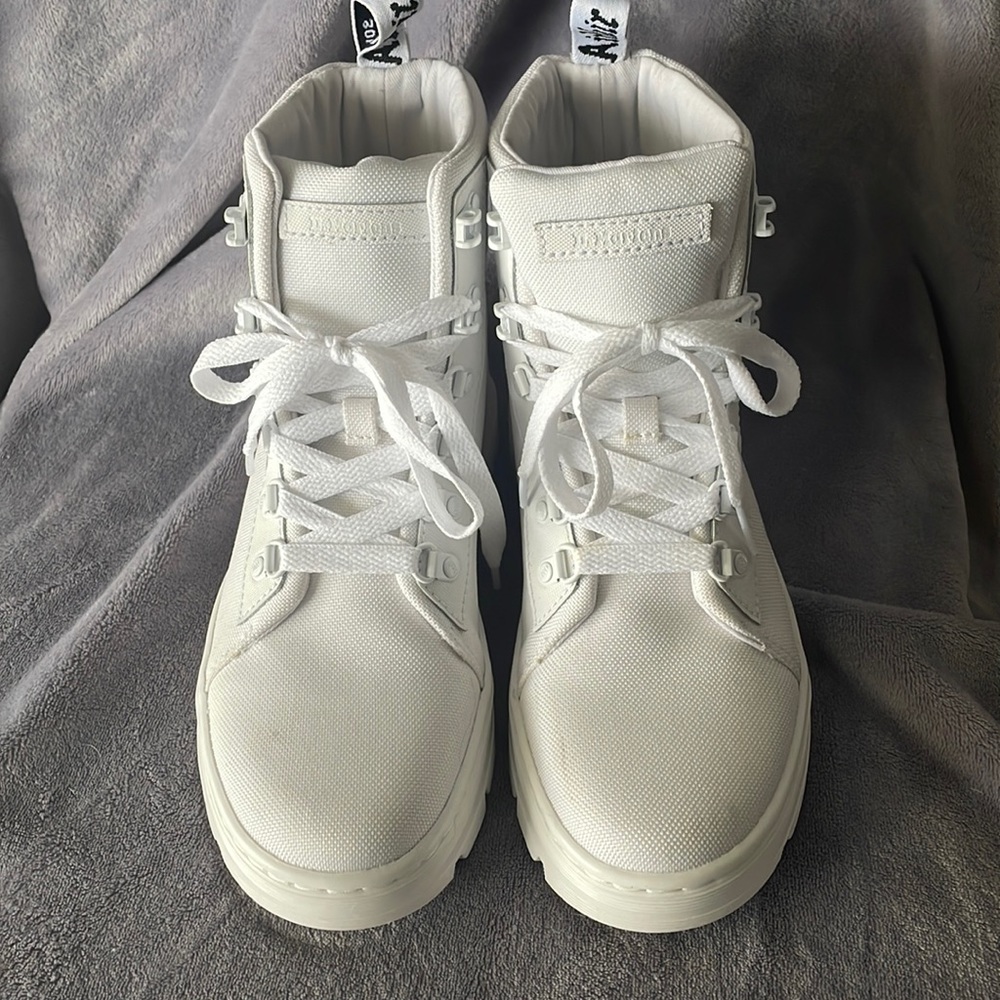 White Dr.Martens